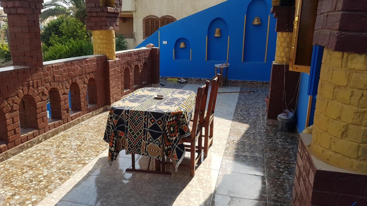 Golden Palace Nile View - Appartment Луксор Екстериор снимка